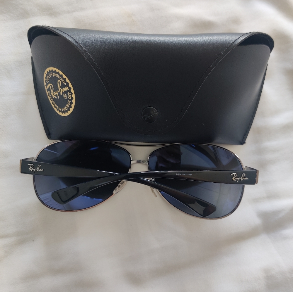 Ray-Ban aviator mirror sunglasses